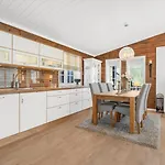 Luxury With Amazing Views Nyaraló Stryn