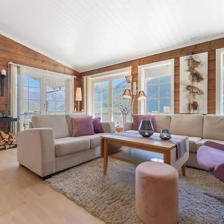Luxury With Amazing Views * Stryn