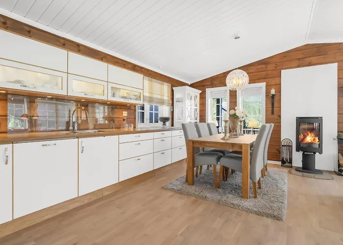 Luxury With Amazing Views Feriehus Stryn